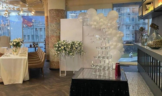 Фото №4 зала Ресторан