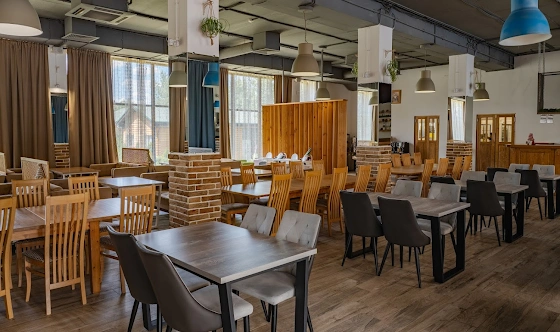 Фото №2 зала Ресторан