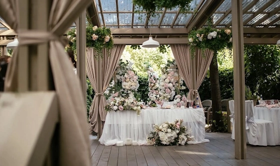 Фото №5 зала Шатер в саду