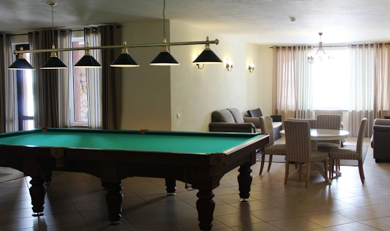 Фото №6 зала Альпийские дома "Прибрежный поселок"