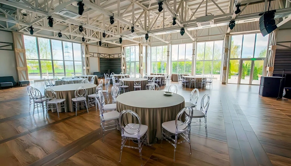 Фото №8 зала Велетный Причал