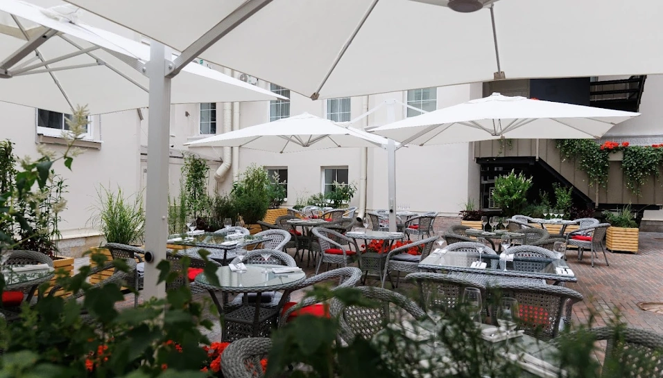 Фото №8 зала Терраса "Helen's Garden"