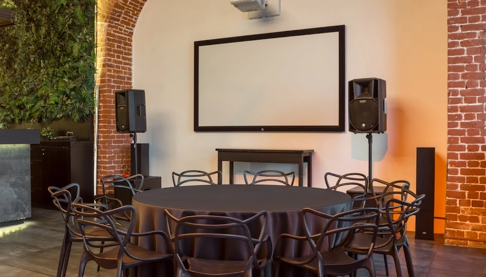 Фото №8 зала Основной зал