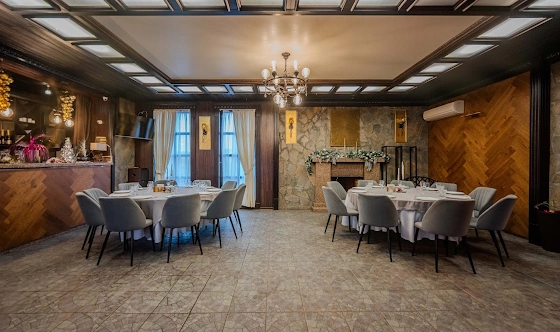 Фото №2 зала Зал с камином