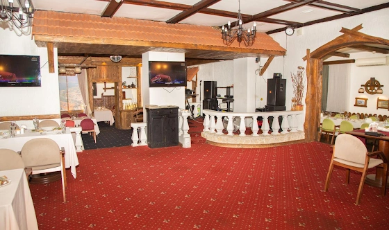 Фото №4 зала Красный зал