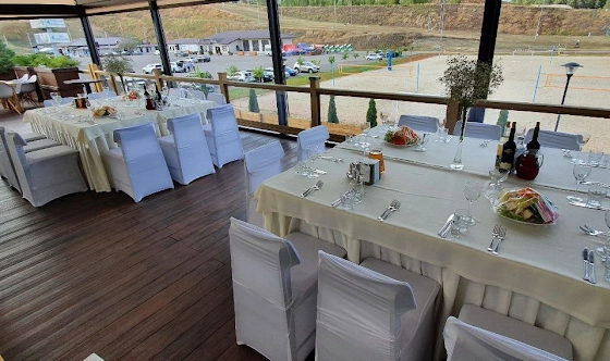 Фото №2 зала Веранда Аквакомплекса 2 этаж