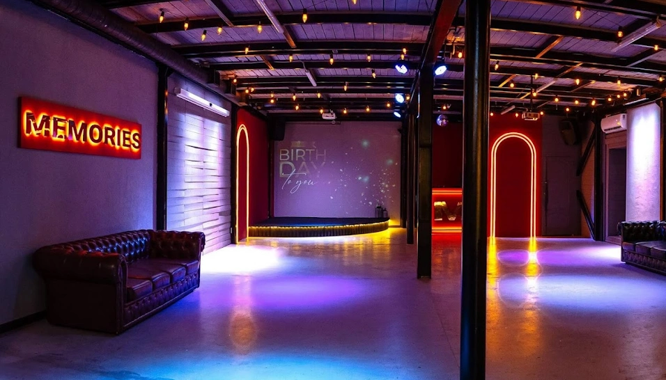 Фото №6 зала Story