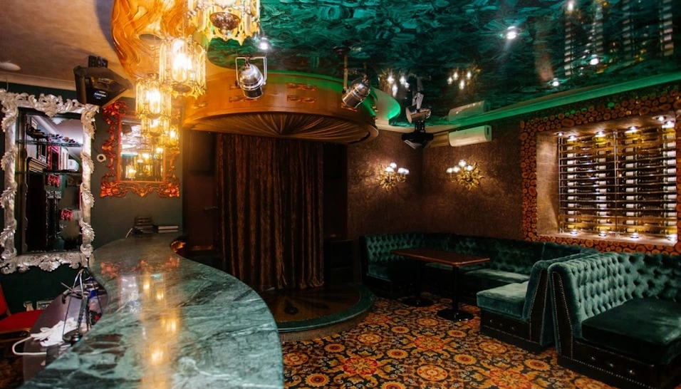 Фото №4 зала Караоке-бар «Бубен-бар»