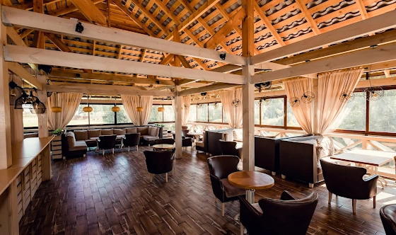 Фото №2 зала Летняя веранда