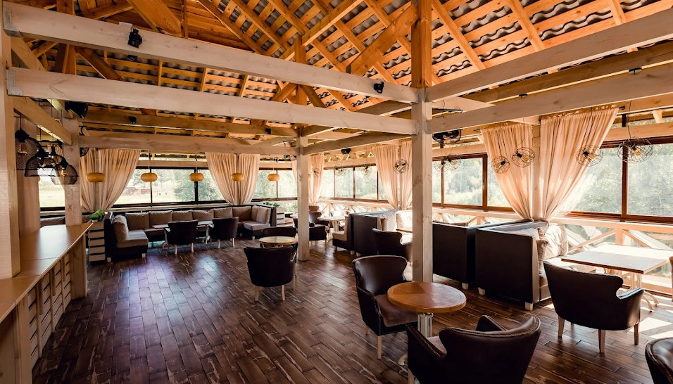 Фото №2 зала Летняя веранда