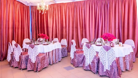 Фото №4 зала Коттедж с банкетным залом