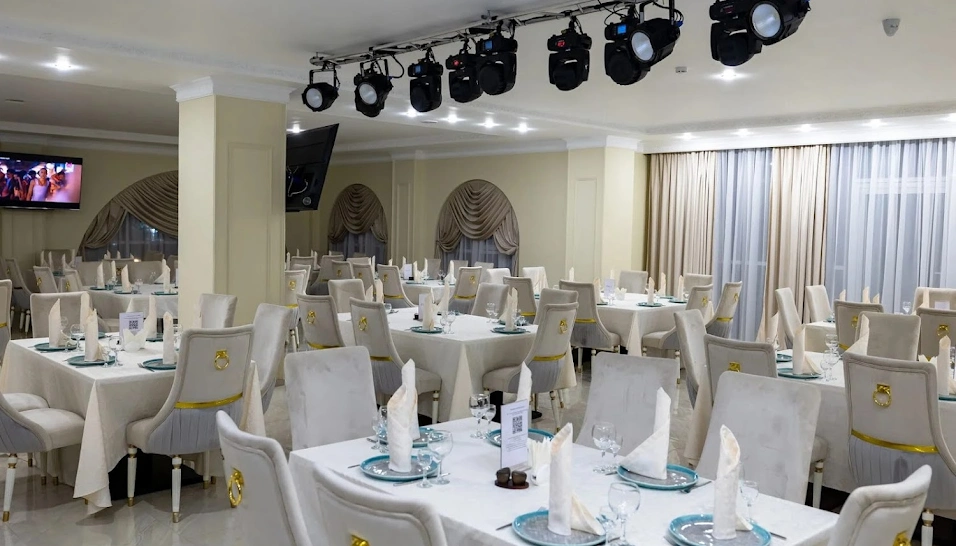 Фото №1 зала Ресторан «Версаль»
