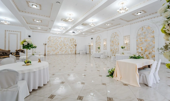 Фото №8 зала Версаль