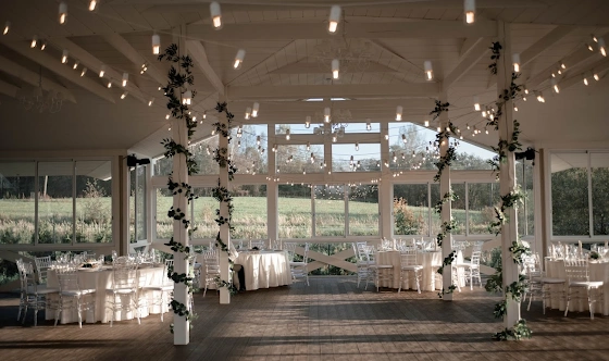 Фото №1 зала Свадебная веранда