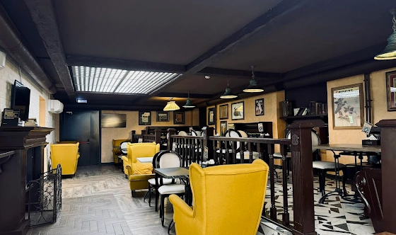 Фото №3 зала Основной зал «Reader's Pub»