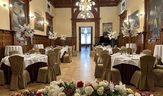 Фото №2 зала Зал "Дубовая гостиная"