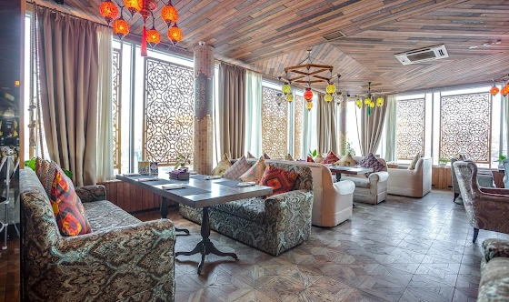 Фото №5 зала Основной зал ресторана 