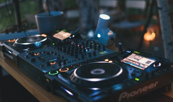 Фото №9 зала Бар «Чердак»