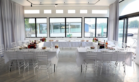 Фото №7 зала Зал "Борт номер один"