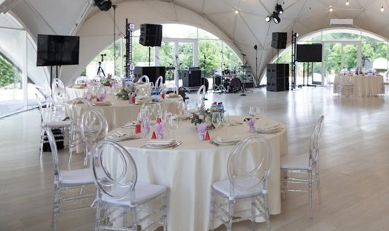 Фото №11 зала Шатер в яблоневом саду