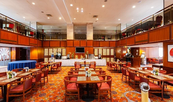 Фото №20 зала Ресторан «Брассери Эрте»