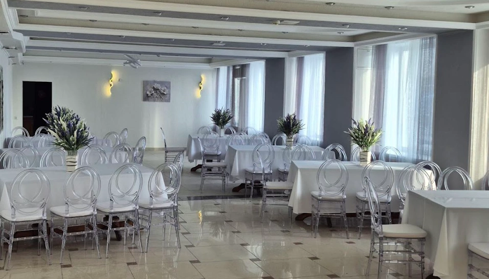 Фото №1 зала Серебро