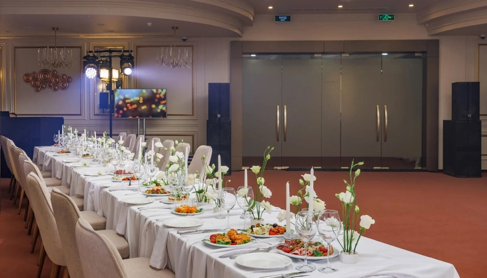 Фото №2 зала Ресторан «Ля Ронд»