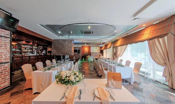 Фото №4 зала Основной зал ресторана