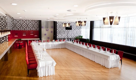 Фото №1 зала Кафе "illy"