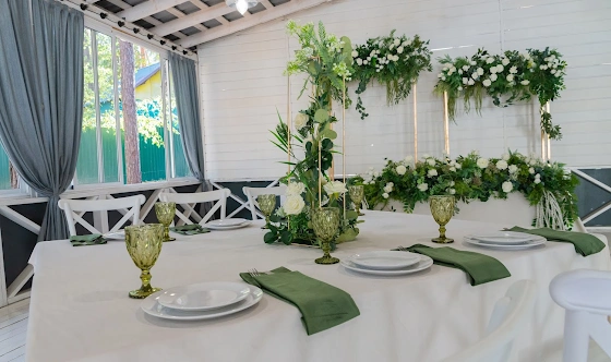 Фото №1 зала Банкетный зал «Барн»