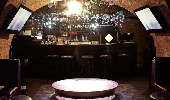 Фото №12 зала Караоке-клуб