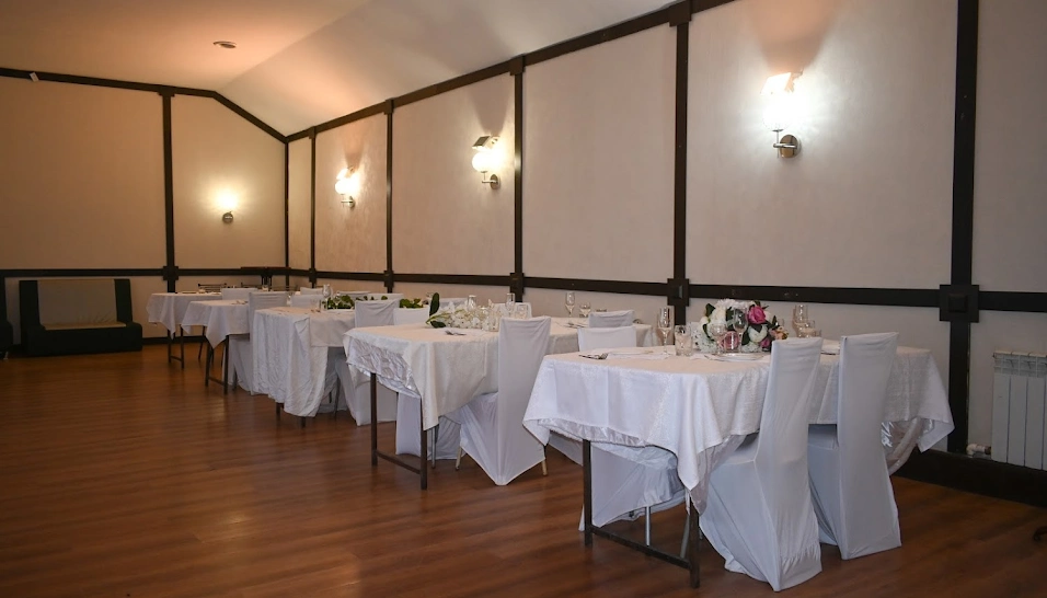 Фото №4 зала Зал «Карамболь»