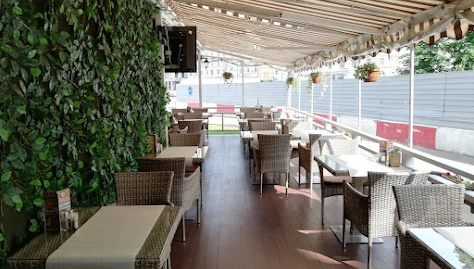 Фото №2 зала Летняя веранда