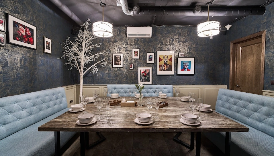 Фото №3 зала VIP-комната с караоке