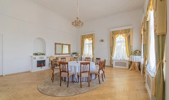 Фото №3 зала Зал «Образцовой»