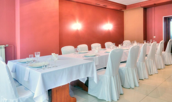 Фото №2 зала Караоке-бар