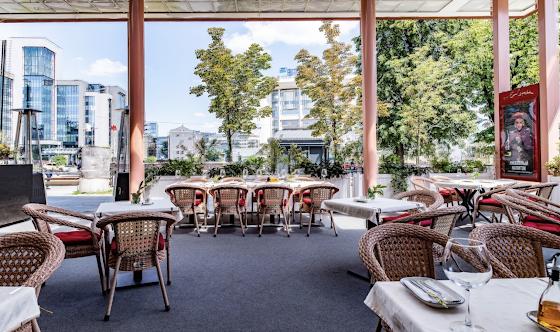 Фото №1 зала Летняя веранда