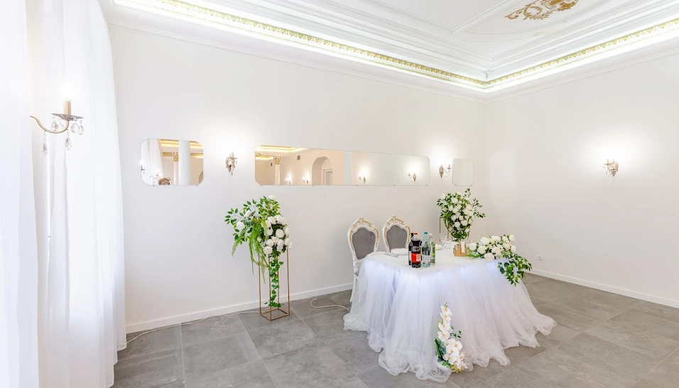 Фото №12 зала Основной зал