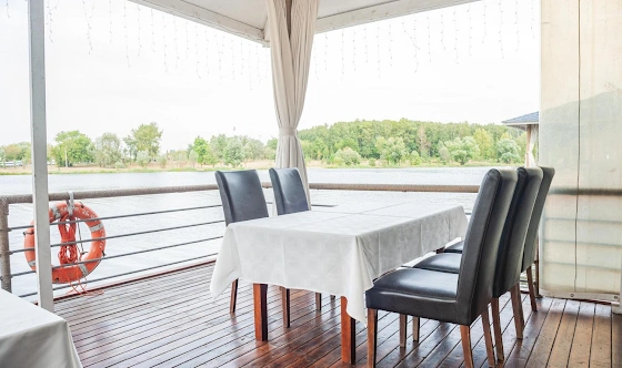 Фото №11 зала Шатер на пирсе №2