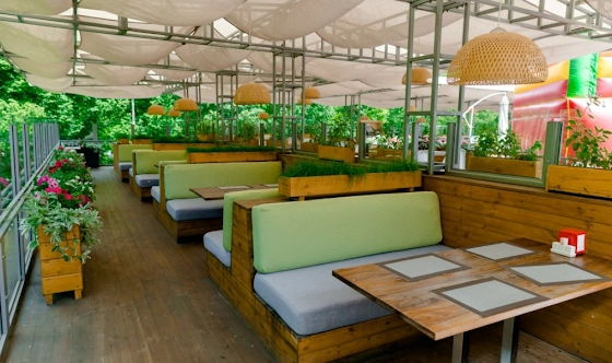 Фото №4 зала Летняя веранда