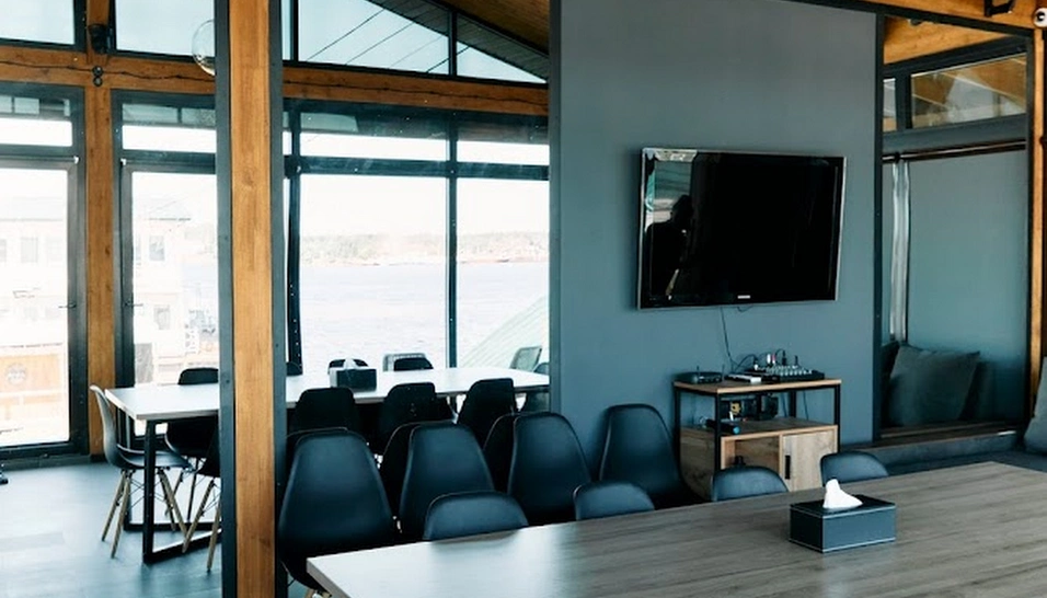 Фото №7 зала Домик Капитана