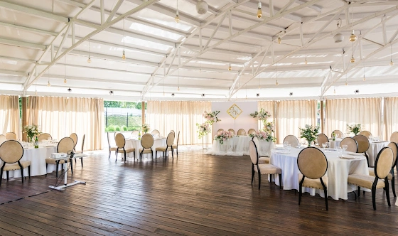 Фото №4 зала Шатер на пирсе №4