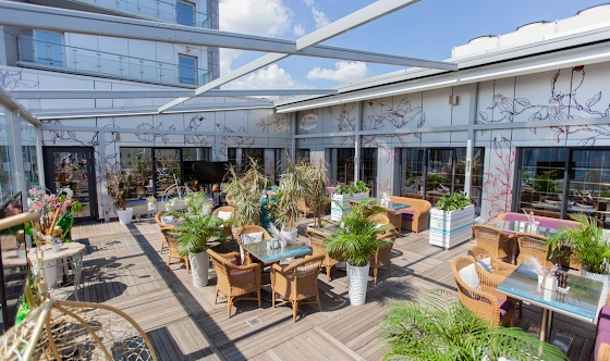 Фото №1 зала Летняя терраса 