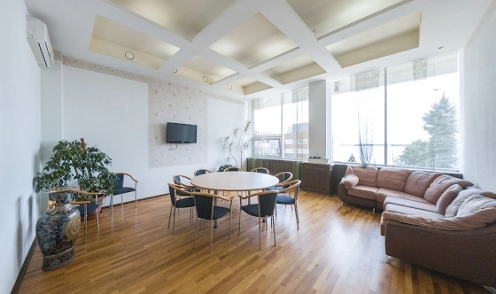 Фото №2 зала Переговорная комната