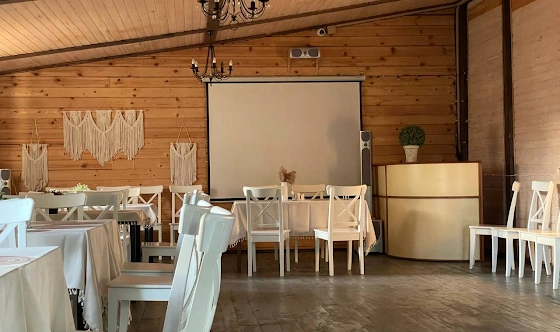 Фото №7 зала Банкетный зал на первом этаже с выходом на пирс