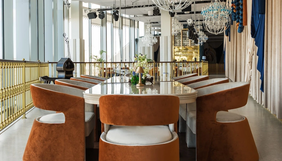 Фото №3 зала Зал "Стол на балконе"