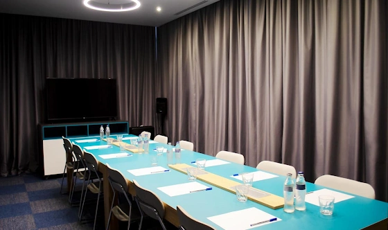 Фото №1 зала Конференц-зал «Классик»