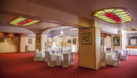 Фото №3 зала Зал «Витражный»