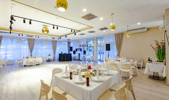 Фото №17 зала Зал ресторана