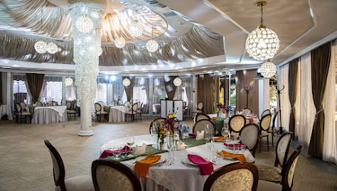 Фото №2 зала Ресторан «Жардин»